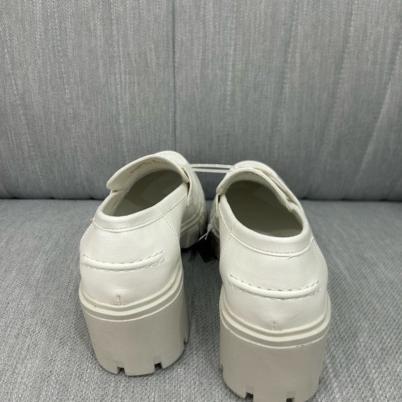 Y2K style Women's White Chunky Loafers size 9 - Picture 2 of 6